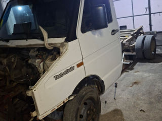 Iveco Deyli foto 2