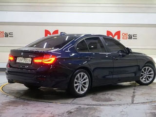 BMW 3 Series foto 4