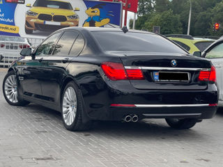 BMW 7 Series foto 5