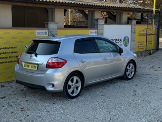 Toyota Auris foto 3