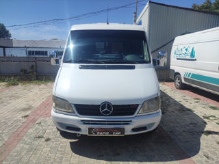 Mercedes Sprinter foto 2