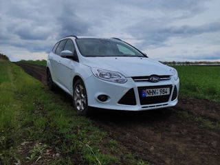 Ford Focus фото 9