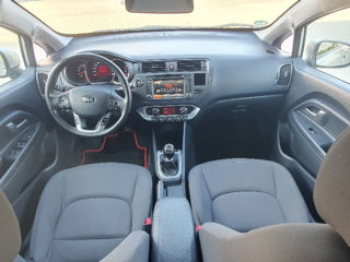 KIA Rio foto 5