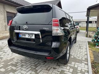 Toyota Land Cruiser Prado foto 4