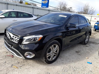 Mercedes GLA foto 2