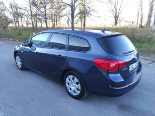 Opel Astra foto 3