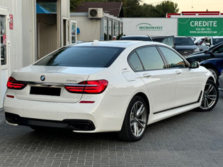 BMW 7 Series foto 4