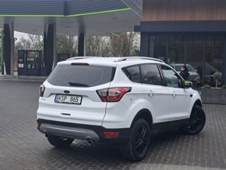 Ford Kuga foto 3
