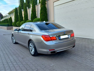 BMW 7 Series foto 5