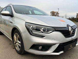 Renault Megane foto 2