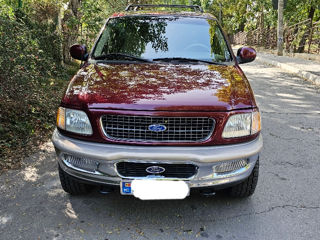 Ford Expedition foto 2