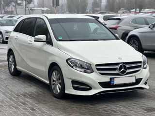 Mercedes B-Class foto 4