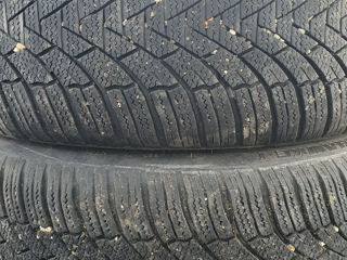 Vind 2 anvelope 245/35 R20 iarna