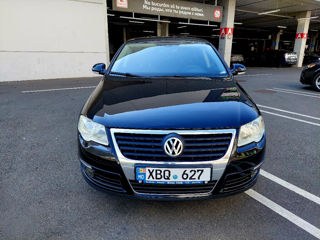 Volkswagen Passat foto 3