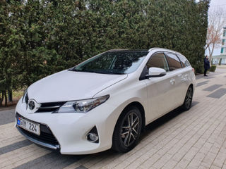 Toyota Auris foto 3