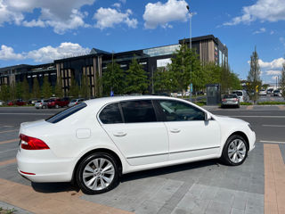 Skoda Superb foto 6