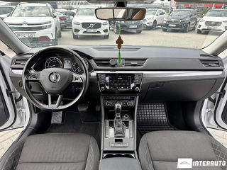 Skoda Superb foto 3