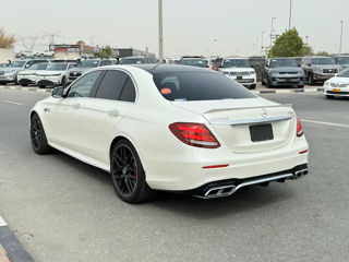 Mercedes E-Class foto 8