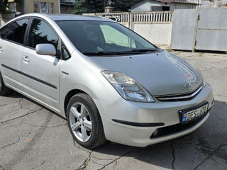 Toyota Prius foto 1