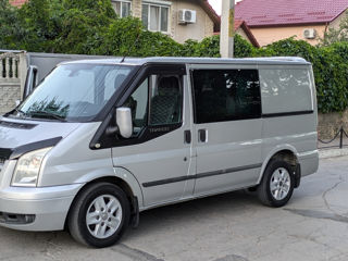 Ford Transit foto 1