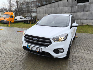 Ford Kuga foto 9