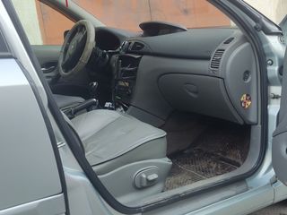 Renault Laguna foto 5