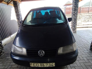 Volkswagen Sharan foto 3