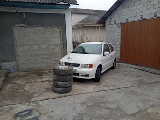 Volkswagen Polo foto 4