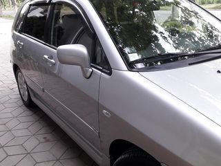 Suzuki Liana foto 5