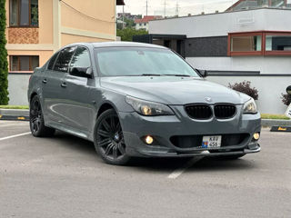 BMW 5 Series foto 3