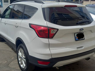 Ford Escape foto 5