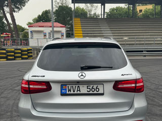 Mercedes GLC foto 9