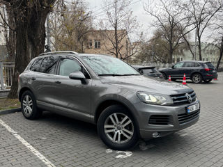 Volkswagen Touareg foto 9