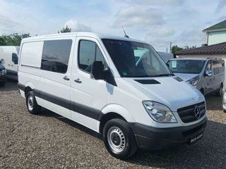 Mercedes sprinter 319 cdi foto 2