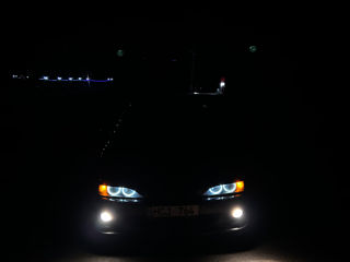 BMW 5 Series foto 7