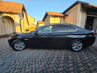 BMW 5 Series foto 6