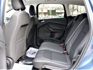 Ford Kuga foto 18