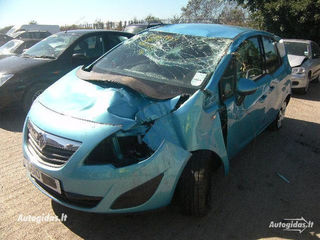 Opel Agila foto 11