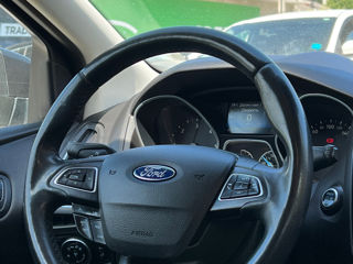 Ford Focus foto 14