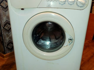 Indesit W84TX  б/у foto 5