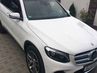 Mercedes GLC foto 1