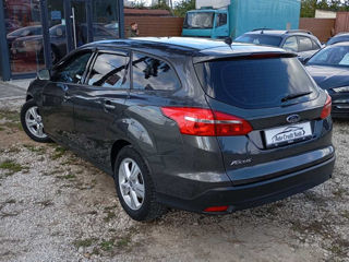 Ford Focus foto 4