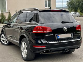 Volkswagen Touareg foto 3