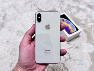 iPhone XS 64GB White