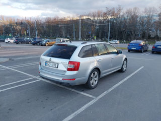 Skoda Octavia foto 4