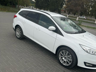 Ford Focus foto 2