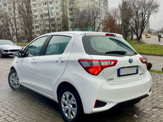 Toyota Yaris foto 3