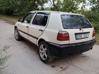 Volkswagen Golf foto 8