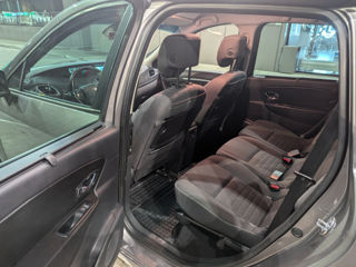 Renault Grand Scenic foto 9