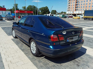 Nissan Primera foto 3